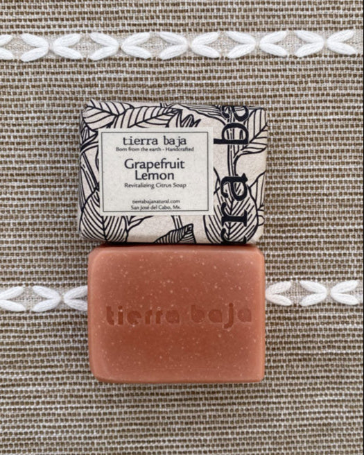Natural Revitalizing Soap with Grapefruit and Lemon